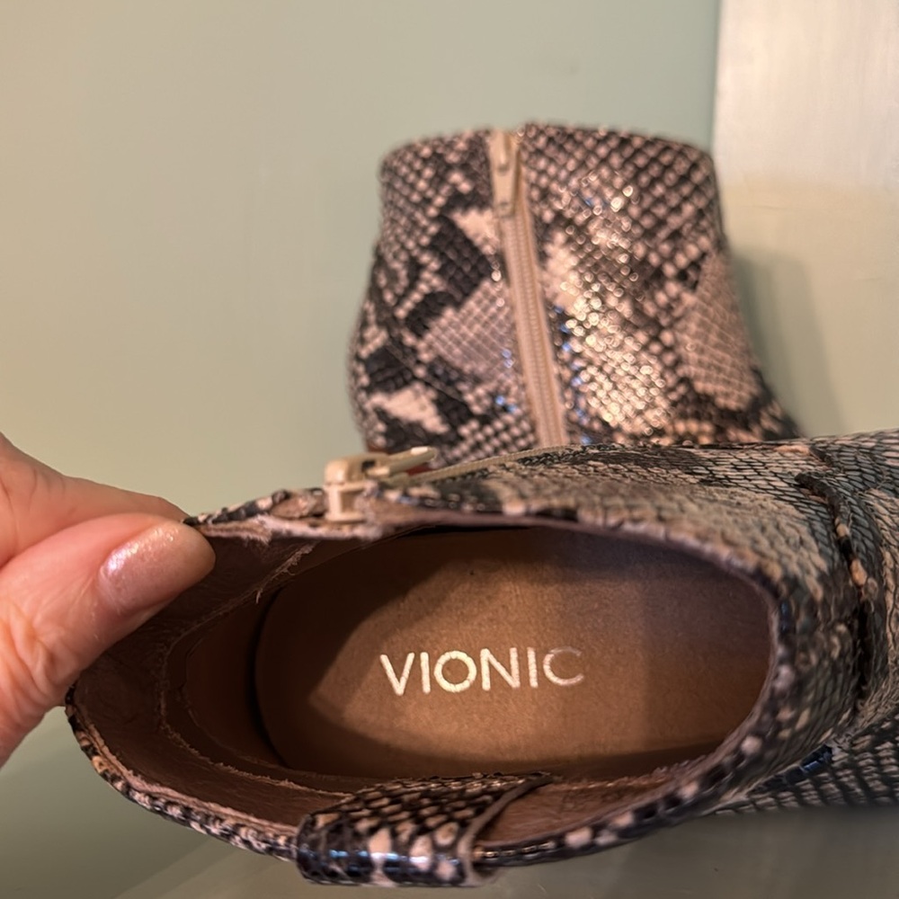 Vionic Ankle Booties - image 5